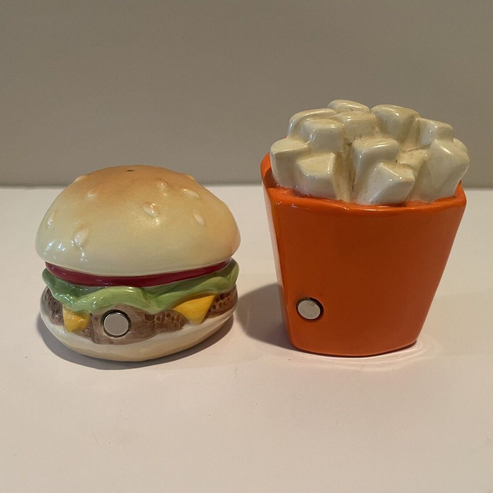 Westland Giftware MWAH Magnetic Burger And Fries S & P Shaker Set - Picture 6 of 8